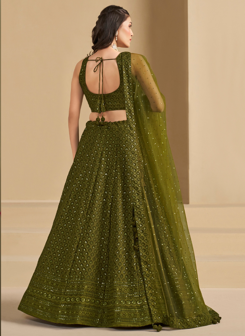 Shop plus-size Pakistani outfits for weddings