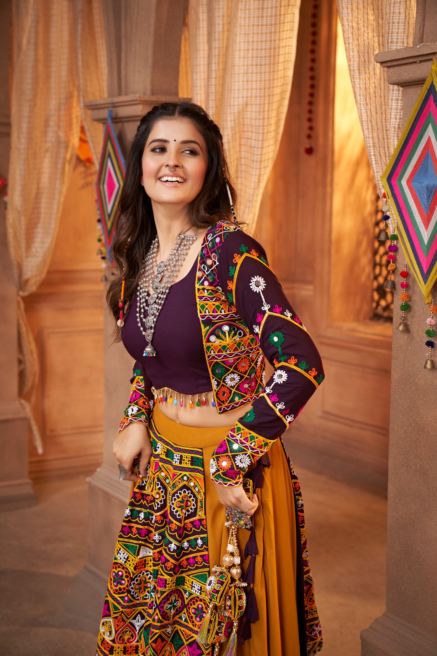 Buy Chaniya Choli online, lehenga choli for Navratri and Diwali