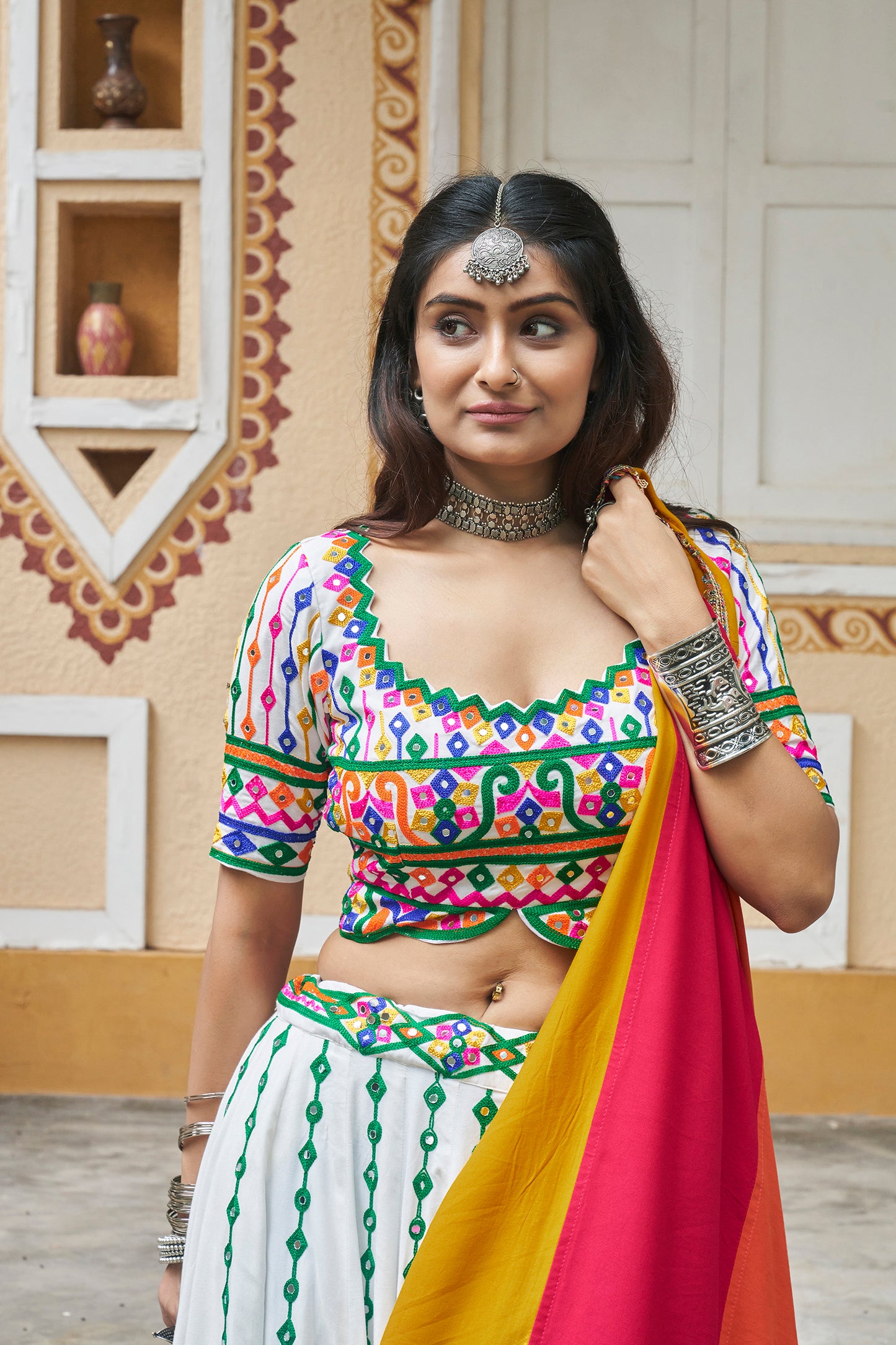 Buy ethnic Chaniya Choli online, wedding and party wear