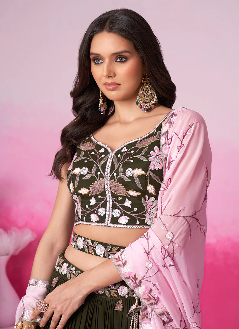 Enjoy online shopping for Lehenga Choli in the UK, USA, and Canada.