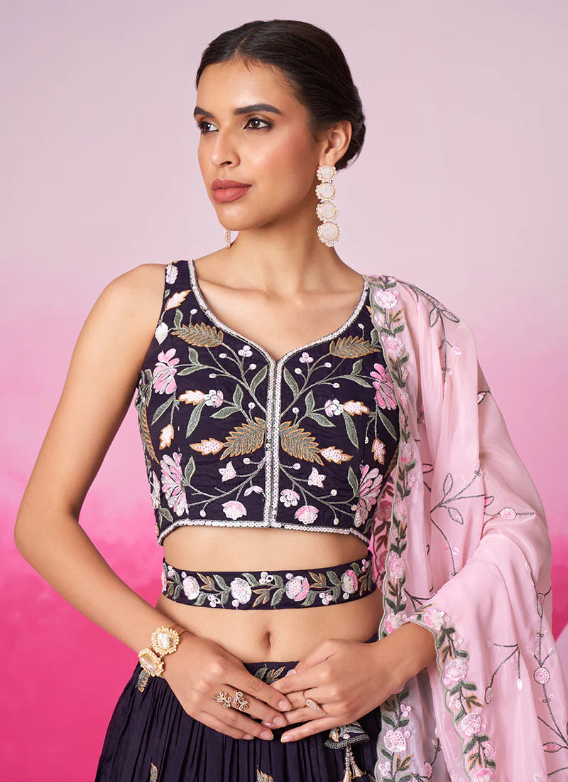 Enjoy online shopping for Lehenga Choli in the UK, USA, and Canada.