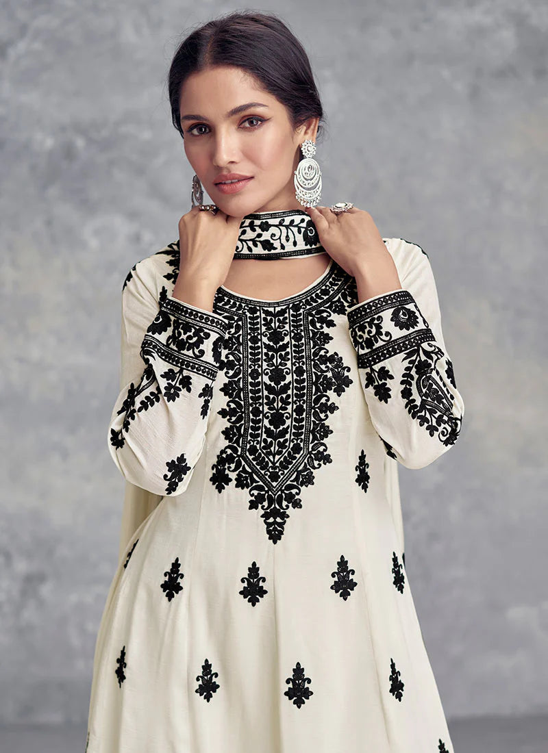 Buy embroidered Gharara for weddings and festivals.