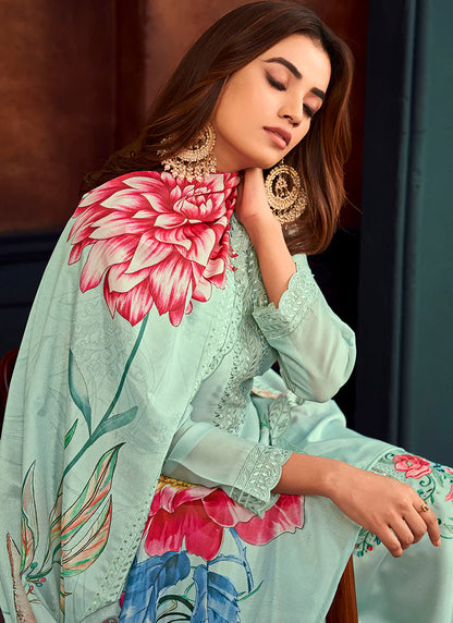 Green Thread Work Georgette Suit with Matching Pants