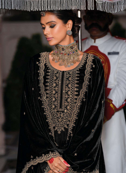 Black Velvet Embroidery Suit with Dupatta -Perfect for Indian Festival and Pakistani Wedding