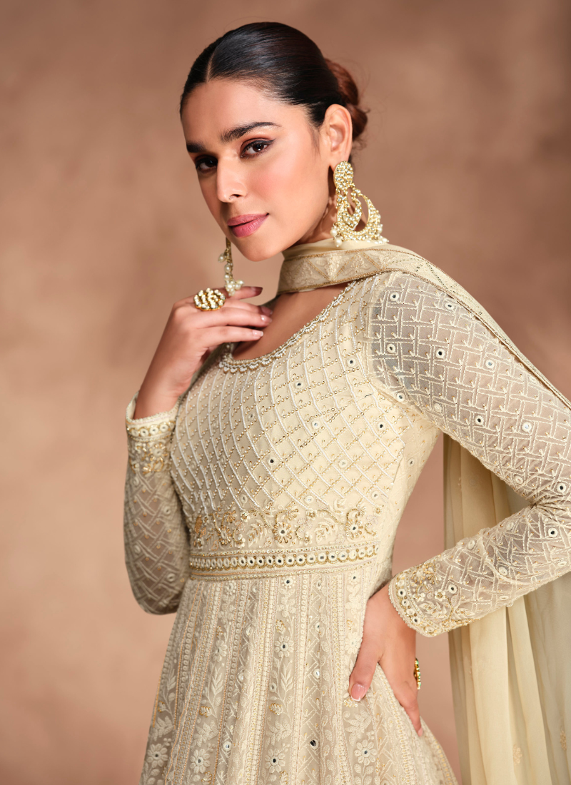 Off White Chikankari Embroidered Anarkali Gown with Dupatta – Perfect for Indian and Pakistani Wedding