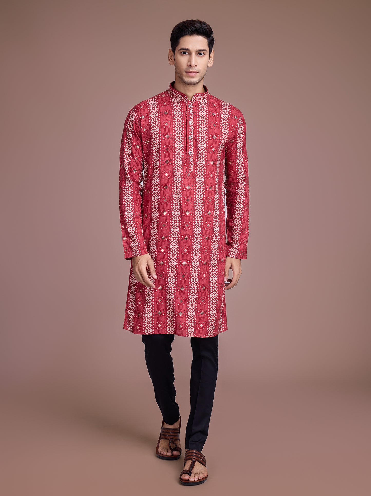 Stylish Men's Kurta Perfect for Navratri Festival Celebrations