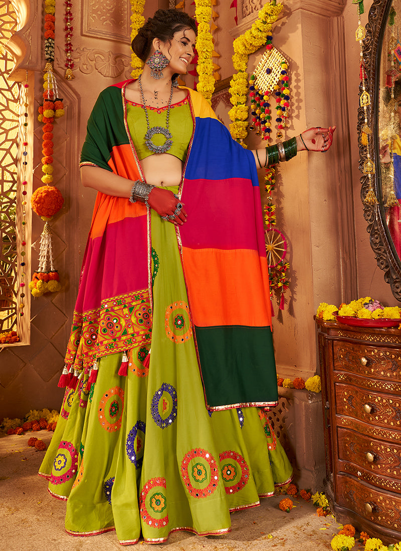 Green Chaniya Choli for Navratri – Mirror Work & Traditional Embroidery