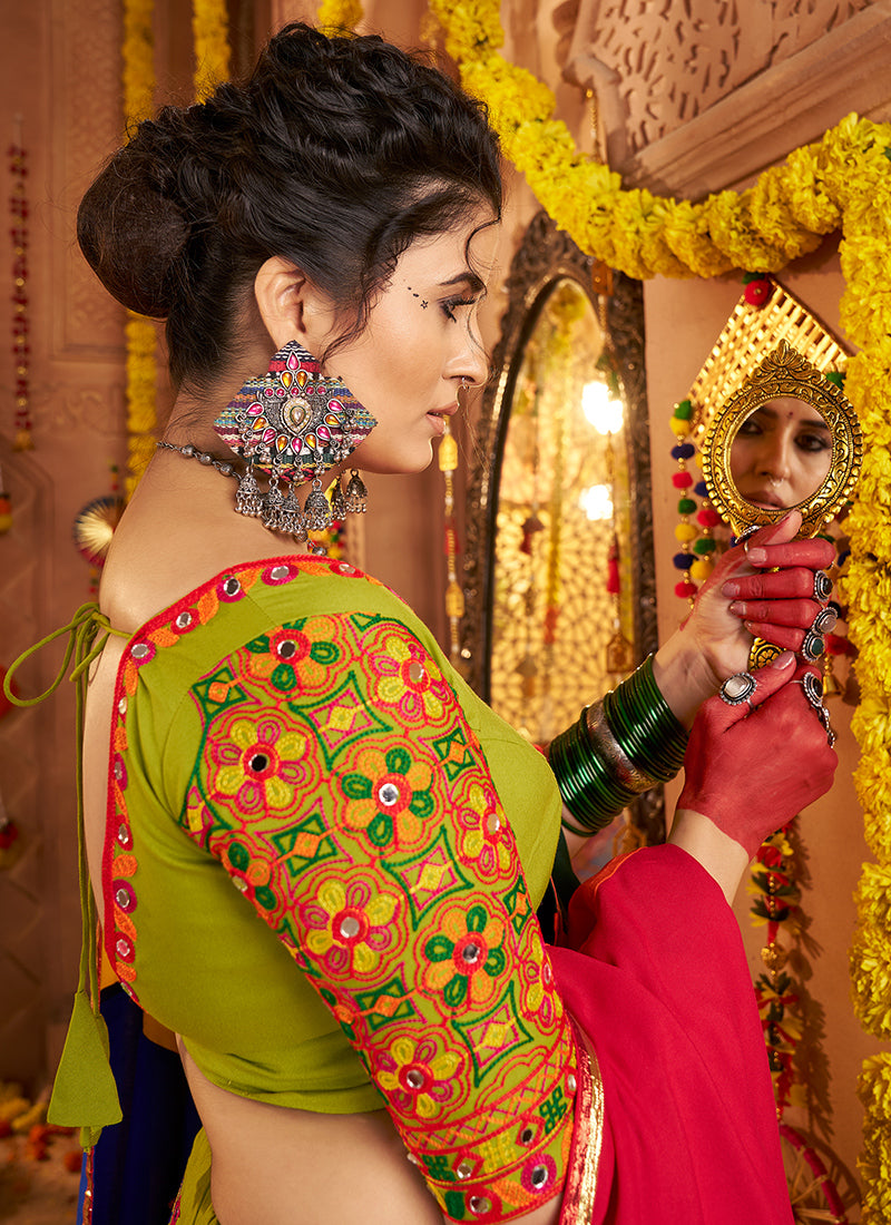 Green Chaniya Choli for Navratri – Mirror Work & Traditional Embroidery